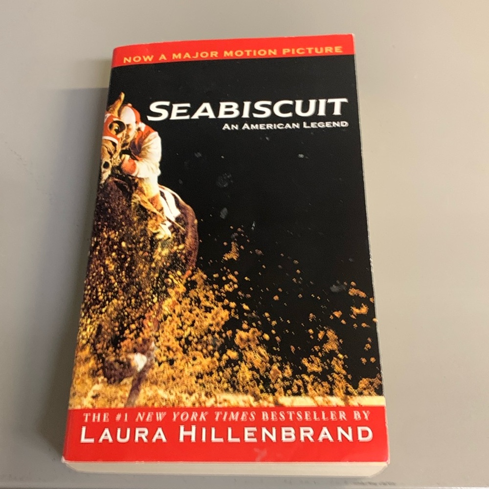 Seabiscuit Paperback Book by Laura Hillenbrand🛑